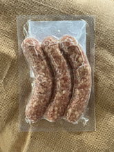 Load image into Gallery viewer, Beef Bratwursts (3 pack)

